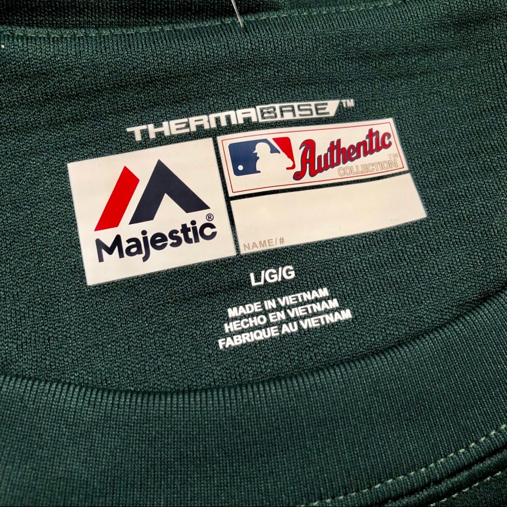 NEW Majestic Oakland A’s On-Field Pullover - Picture 3 of 3